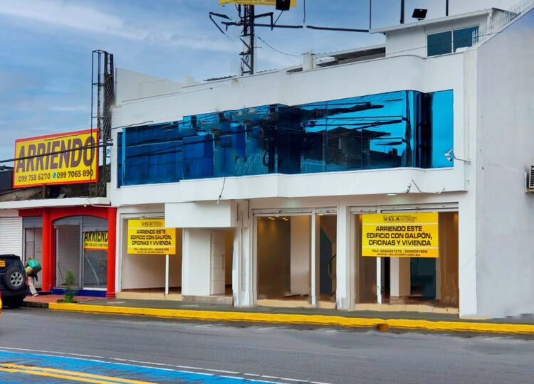 VENDO EDIFICIO CON GALPÓN, OFICINAS Y LOCAL EN AV. TSÁCHILA JUNTO A EPMAPA